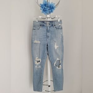 ABERCROMBIE & FITCH // High Rise Super Skinny Ankle Curve Love